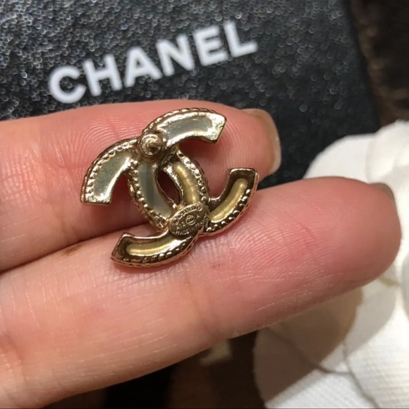 AUTH CHANEL CC Stud Earrings Teal Beige - Picture 8 of 9